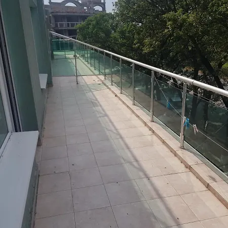 Apartament Budget Holiday First Line Sea Coast Gmina Pomorie