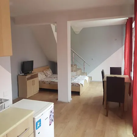 Apartament Budget Holiday First Line Sea Coast